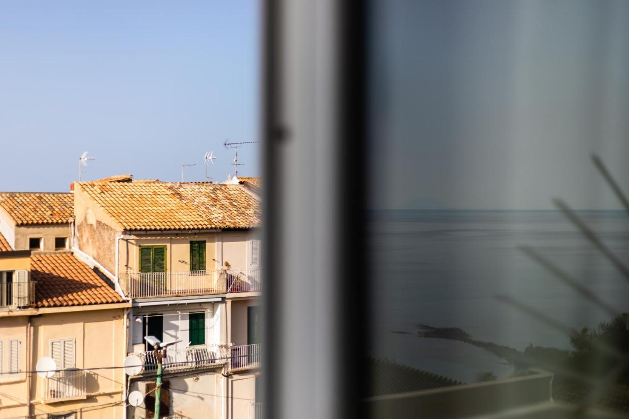 Brezza Marina Bed & Breakfast *